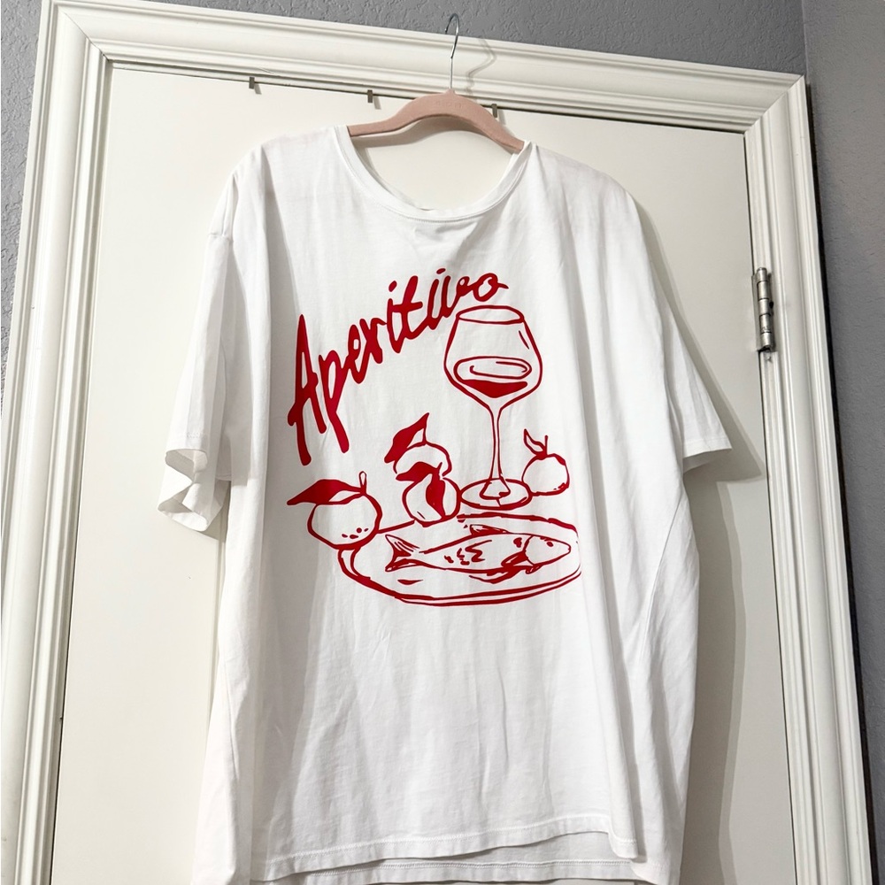 Universal Thread White T-Shirt